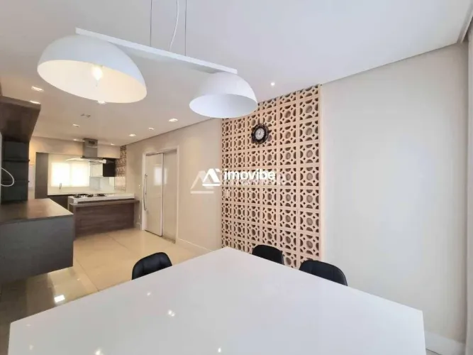 Apartamento à venda com 100m² | 2 dormitórios, sendo 1 suíte, 1 sala de TV, 2 closets, 3 v