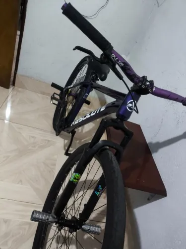 Absulute Nero 5 aro 29 montadinha completa