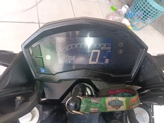 CB 250
