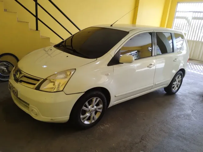 Nissan Livina S 1.6 16V Flex Fuel Mec. 2013