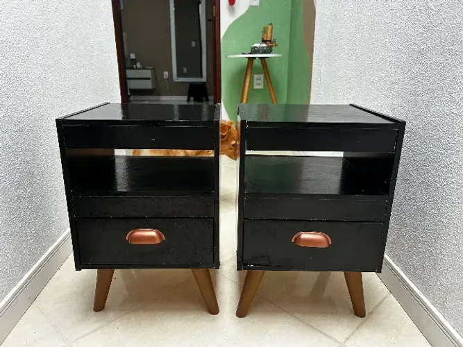 Mesa de Cabeceira e Cabeceira