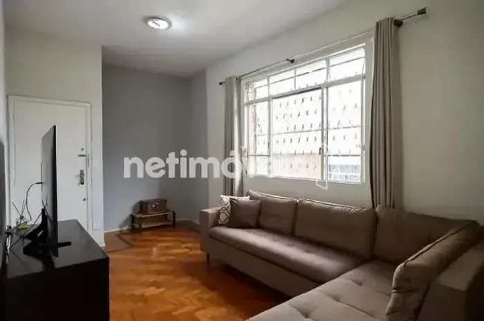 Apartamento à venda no bairro Cruzeiro