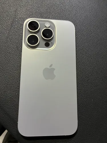 iPhone 15 Pro 128-Bateria 89%