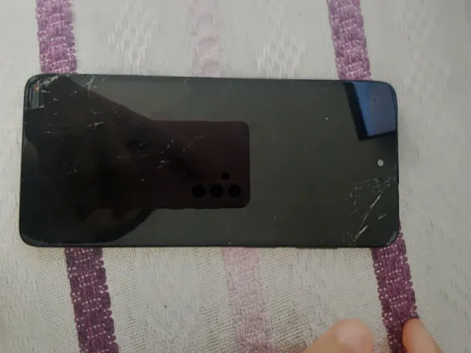 Moto g22 com problema so trocar a tela