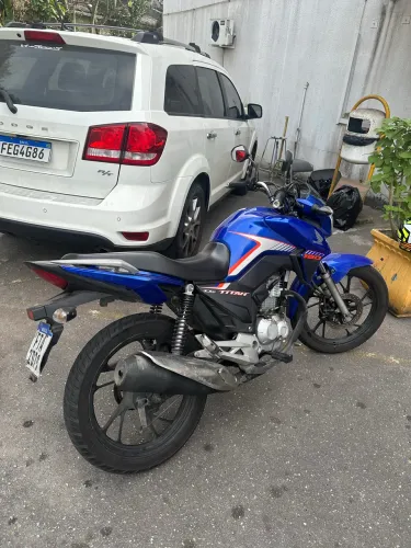 Titan 160