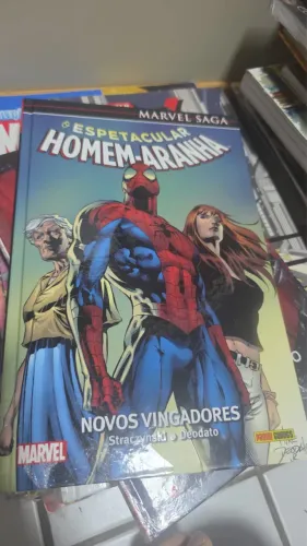 Espetacular Homem-Aranha Novos Vingadores