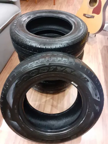 Jogo 4 Pneus (meia-vida) 175/70R13