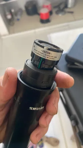 Microfone sem fio shure
