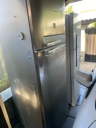 Geladeira eletrolux inox