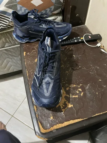MIZUNO POUCO USADO