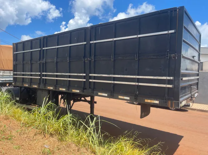 Carreta Bitrem dianteiro Schiffer 2011