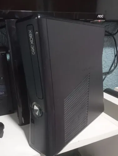 Xbox 360 slim