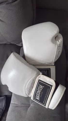 Luva de Boxe e Muay Thai Maximum 14 Oz Branca