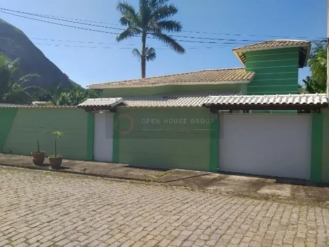 Casa à Venda em Itaipuaçu