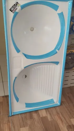 Vende se pia e tanques
