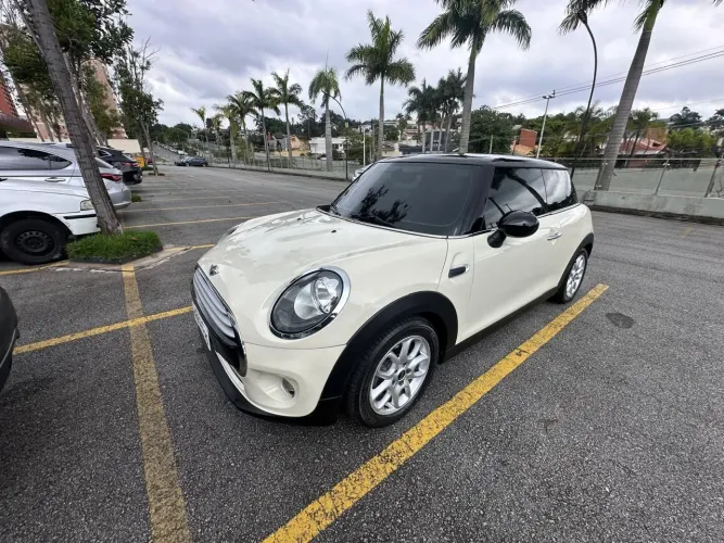 Mini Cooper 1.5 Turbo 12V 3P Aut. 2014