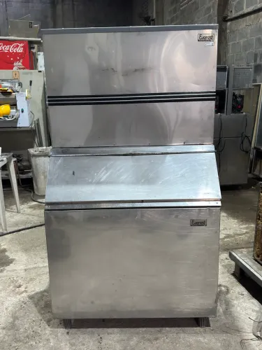 Máquina de gelo cubo EVEREST EGC 150A