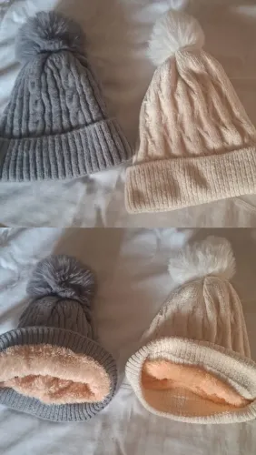 Touca de Lã Forrada com Pelinhos