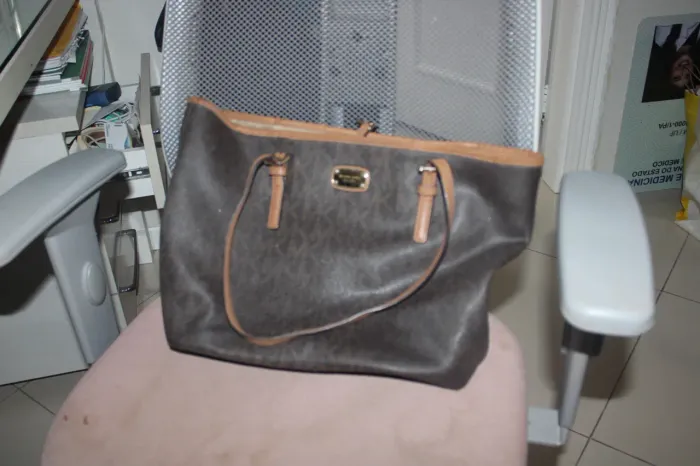 BOLSA MICHAEL KORS MARROM