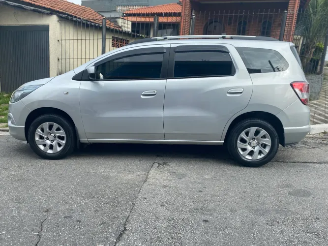 Chevrolet Spin LTZ 1.8 8V Econo.flex 5P Aut. 2014