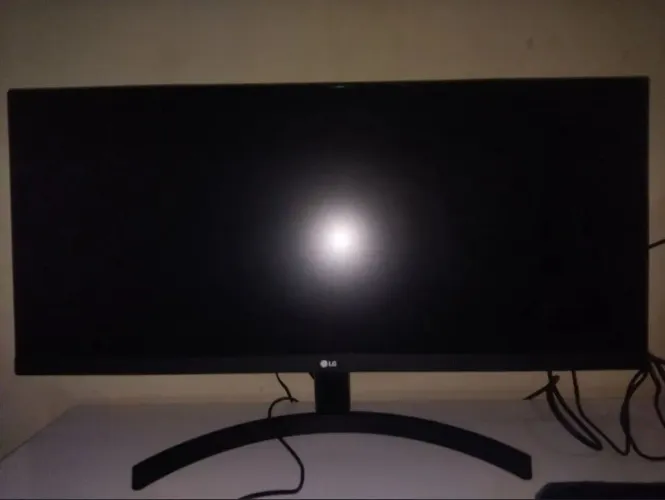 Monitor seminovo lg ultrawide 29 pol