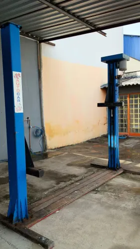 Elevador automotivo