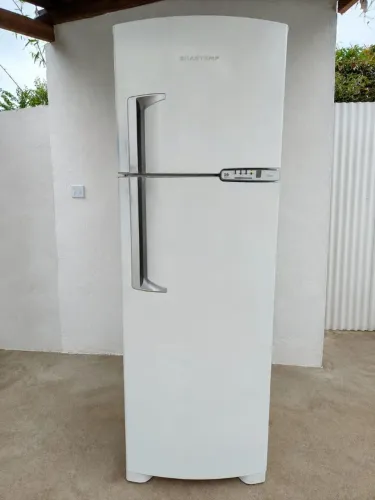 Geladeira Brastemp 220v Frost Free Duplex 378 litros Branca