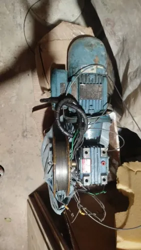 Moto de elevador de restorante