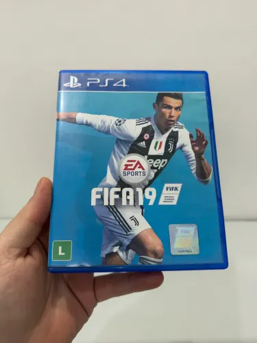 Vendo FIFA 19 Ps4 Original - Semi novo 