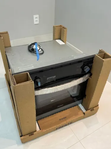 Forno de embutir Consul 47 L