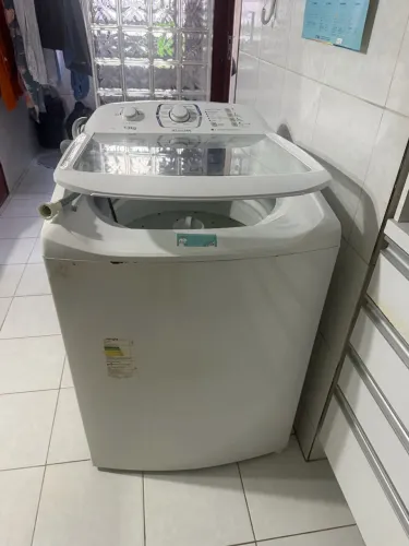 Vendo máquina de lavar roupas Electrolux 13kg