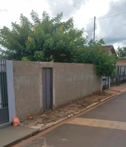 ? Terreno à Venda - Bairro Aziz Mansur | Conceição das Alagoas/MG