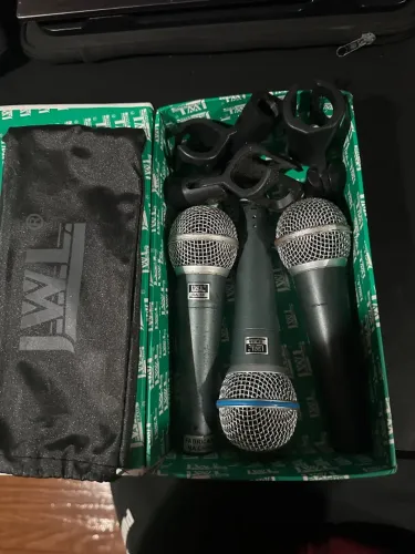 Kit 3 Microfones JWL BA\-58 com Maleta e Suportes