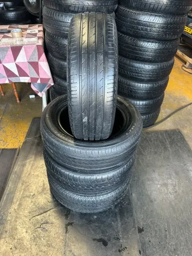 Pneu aro 15 195/60R15