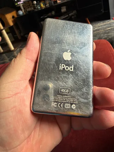 Vendo iPod classic antigo
