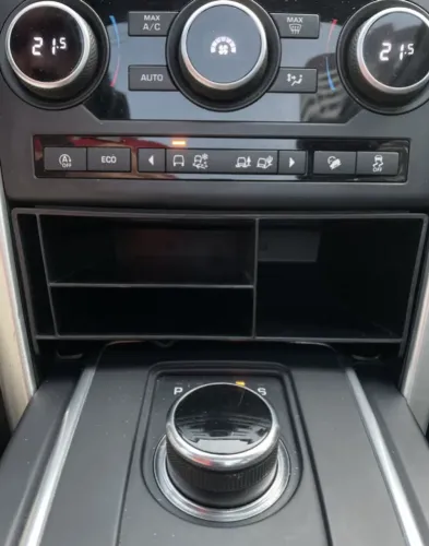 Discovery Sport - Acessório Interno (Painel Central) 