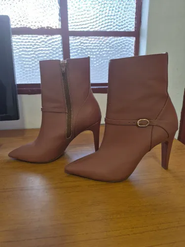 Bota Constance n°37