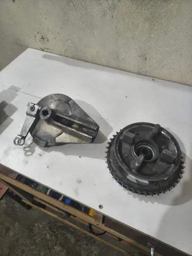 Espelho e flange da coroa Titan 150