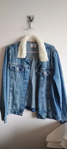 Jaqueta Jeans C&A tamanho G, nunca usada