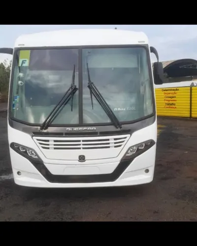 Carroceria BUSSCAR ELBUS 320L<br>