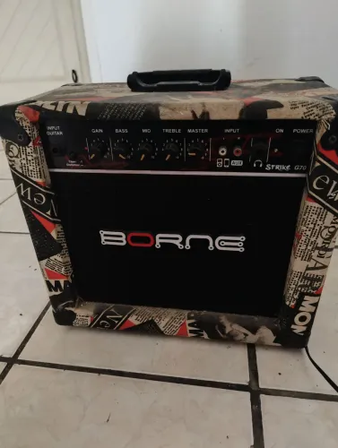 amplificador de guitarra Borne Strike G70