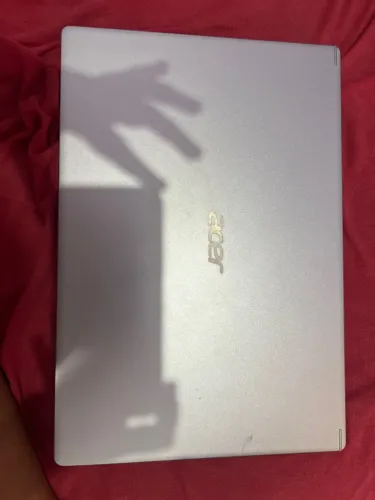 Notebook pouco tempo de uso