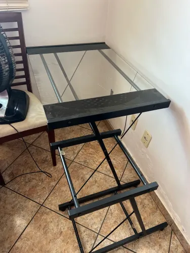 Mesa vidro homee office ou estudo