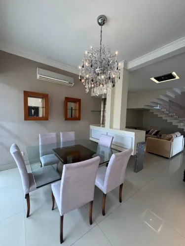 Térrea para aluguel possui 360 metros quadrados com 4 quartos em Jardim Itália - Cuiabá -