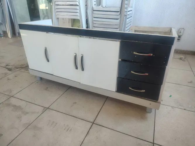 Armário de pia de cozinha