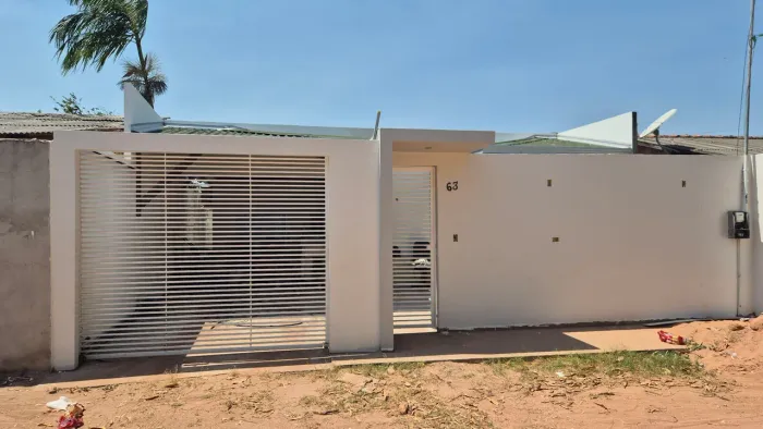 Casa área venda com piscina e churrasqueira