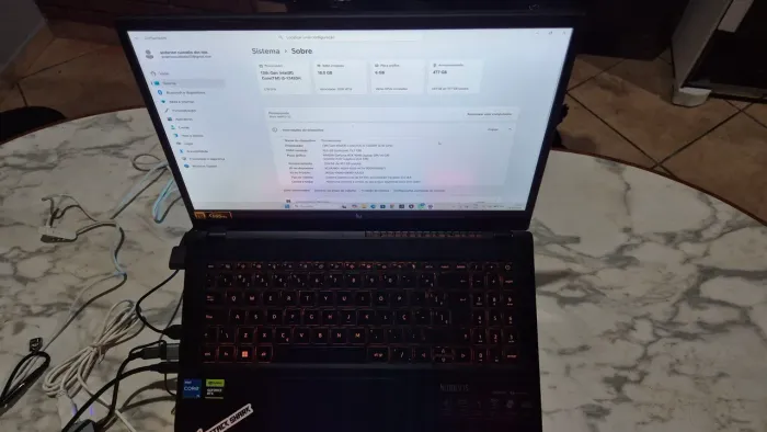 ACER NITRO V15 COM WINDOWS 16GB DE RAM/ INTEL I5