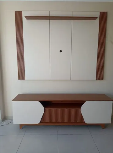 RACK COM PAINEL 
