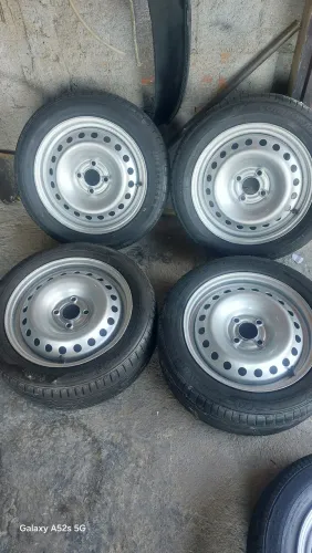 Roda 15 furação 4x100