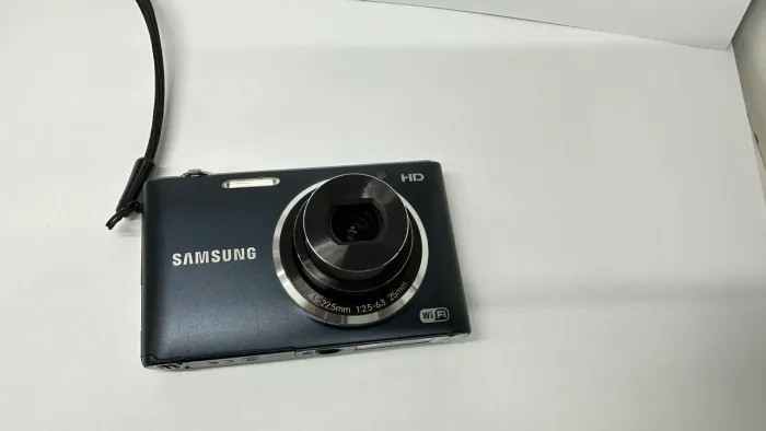 Câmera Samsung ST150F 